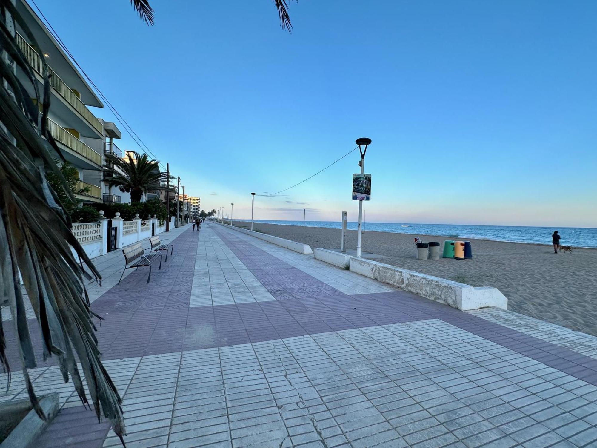 Sea Views Sanatori Beach, Barcelona Calafell Exterior foto